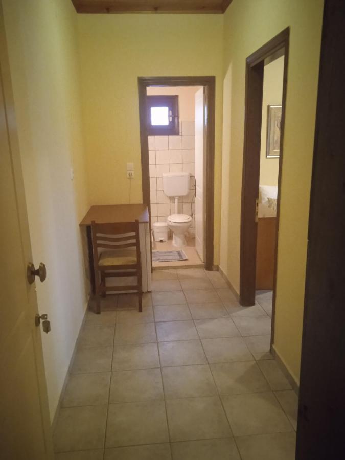 Thiamis Guesthouse Doliana Екстериор снимка